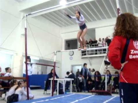 Ginnastica Artistica Parallele E Corpo Libero Club Ginnastico