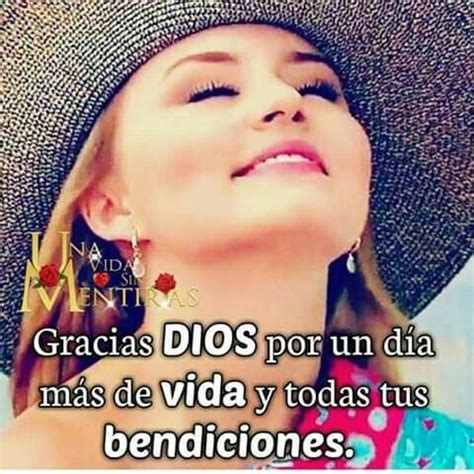 Pin By Betsy Berrios On Pins Mujer De Dios Gloria Trevi Gloria