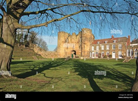 Tonbridge Kent Winter Hi Res Stock Photography And Images Alamy