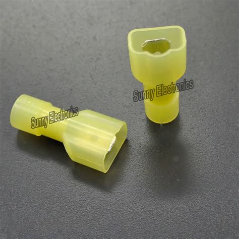 12 10 AWG FULLY INSULATED 1 4 Male SPADE CRIMP CONNECTOR TERMINAL