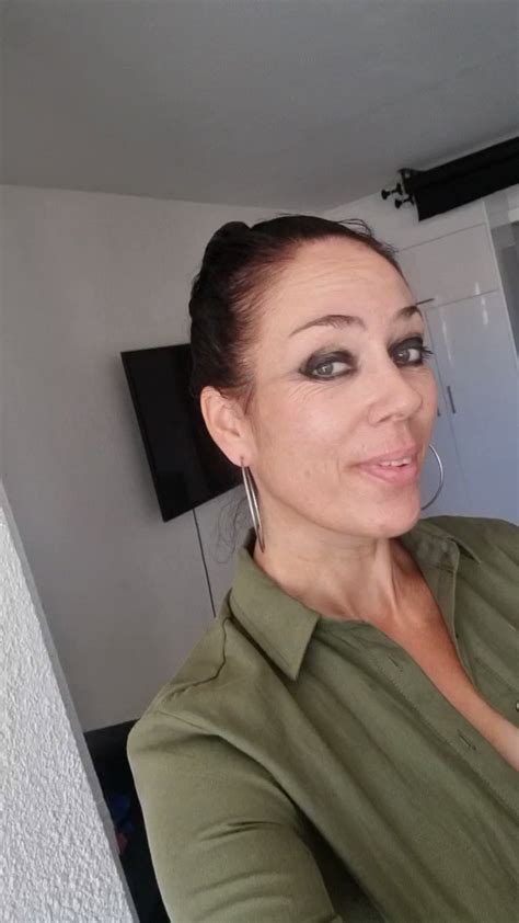 Adeline Lafouine official 🔞 on Twitter: "...encore un petit jouet reçu ...