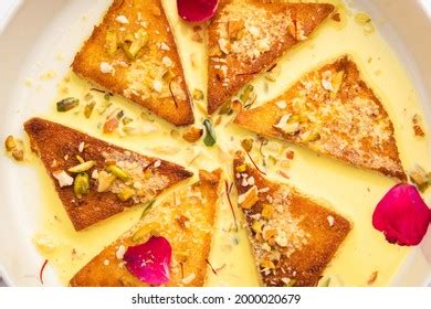 Shahi Tukda Tukra Dipped Rabri Double Stock Photo 2000020679 | Shutterstock