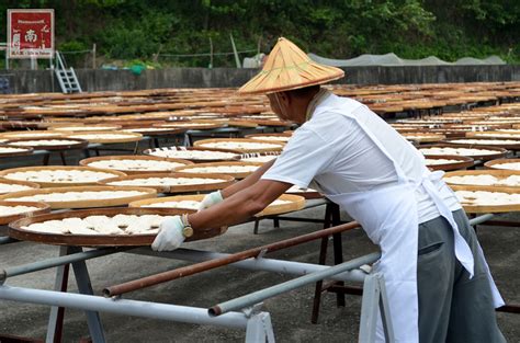 台南關廟麵何上口麵，傳承三代溫度的日曬麵 Mytainan