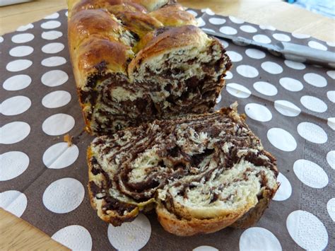 Brioche Tressée Au Chocolat