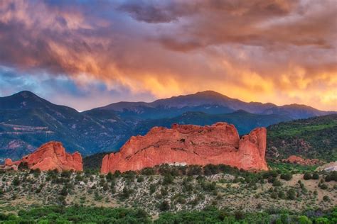 Fiery Sunset at Garden of the Gods II | Candys Captures