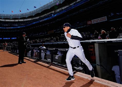 Yankees avoid worst start in Joe Girardi era - nj.com