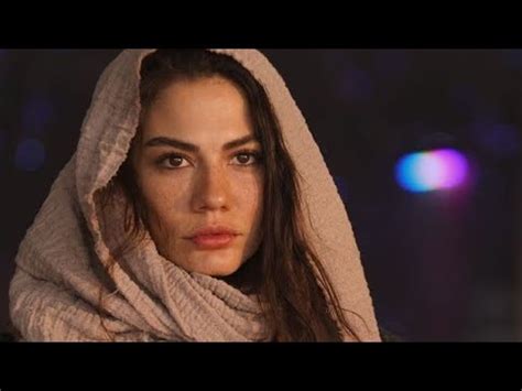 Demet Özdemir received praise from Filiz Akın for her performance in