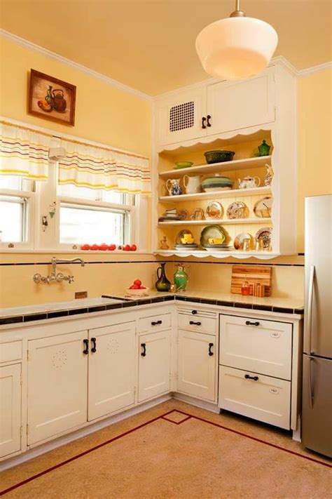 Friendly Kitchen In A Foursquare Old House Journal Magazine