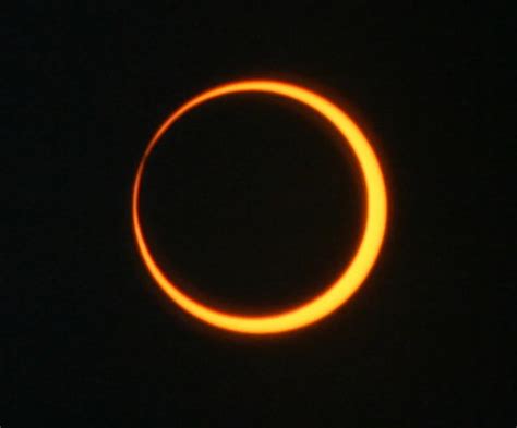 Eclipse Anillo De Fuego En Argentina Cuándo Es Cómo Verlo Y Qué