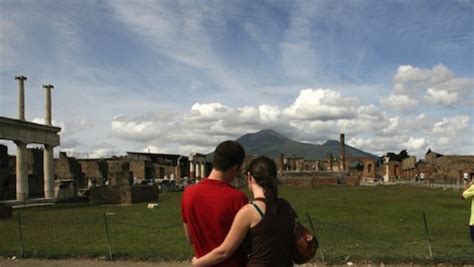 Record Di Visite Per La Domenicalmuseo Colosseo E Pompei Al Top