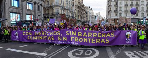 MADRID ESPAÑA 8 de marzo de 2020 La cabeza de la marcha feminista y