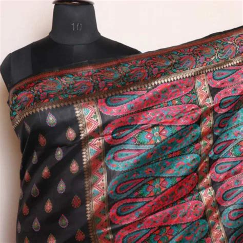 Buy Kashmiri Sarees With Aari Sozni Or Tilla Embroidery Gyawun