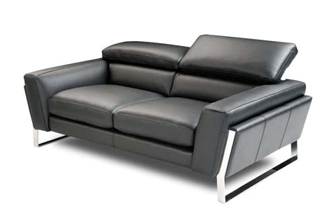 Black Leather Loveseat - Odditieszone