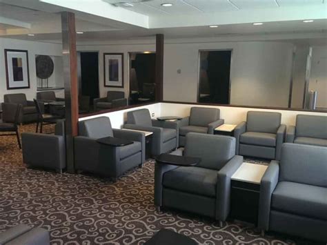 Phl American Airlines Admirals Club Reviews And Photos Terminal A East Philadelphia