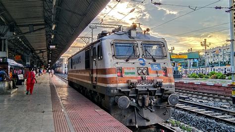 8 In 1 TRIPLE ACTION WAP 7 WAP 4 WAG 9 110 130 KMPH FAST