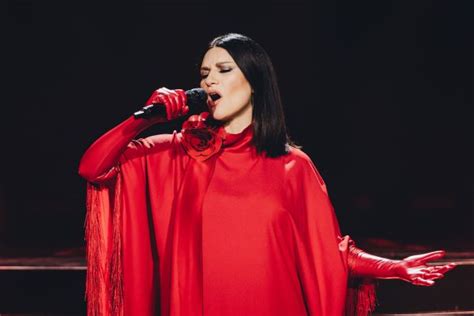 LAURA PAUSINI WORLD TOUR