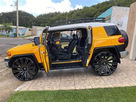 💛💛💛 | Custom fj cruiser, Dream cars jeep, Toyota fj cruiser