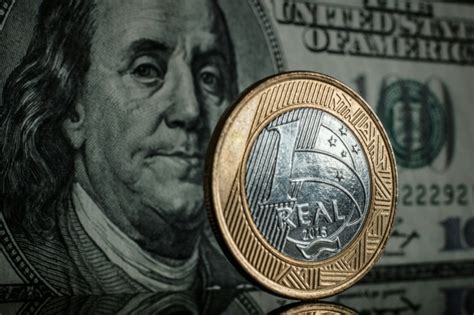 O pior já passou para o real e o peso mas volatilidade exige cautela