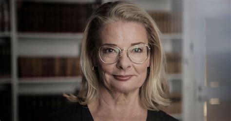 Ett Bes Karinl Gg I Hot Och V Ld Mot Skolpersonal Akutskolor En Av Regeringens Tg Rder