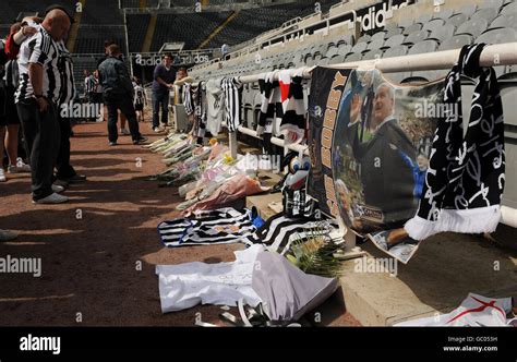 Newcastle United Fans Pay Tribute To Sir Bobby Robson At St James