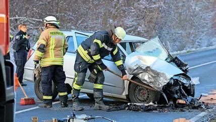 Bildergalerie Zwei Männer sterben nach Frontalcrash bei Lubmin