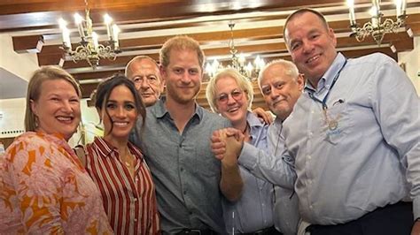 Wirt Total unkomplizierte Gäste Prinz Harry feiert Geburtstag in