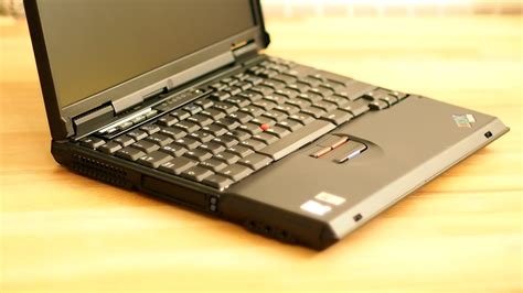 Ibm Thinkpad T23 Restoration Of An Old Flagship Laptop Panorama Circle