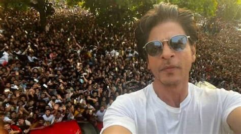 Happy Birthday Srk सिर्फ बॉलीवुड ही नहीं बिजनेस में भी सुपर स्टार हैं