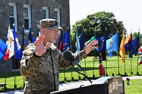 Devcom Command Sergeant Major Changes Hands Article The United