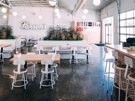 The Old Town Guide - Chicago - The Infatuation