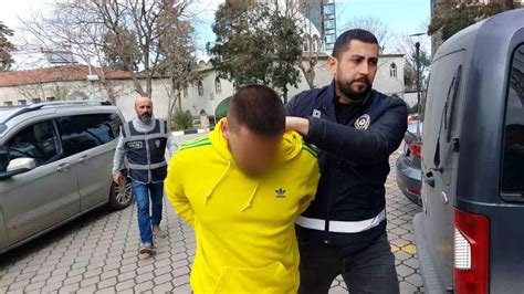 Samsun da bir lisede müdürün aracında darp olayı 3 kişi gözaltına