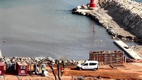 VÍDEO Vertidos masivos al mar por las obras de Puerto Blanco en una