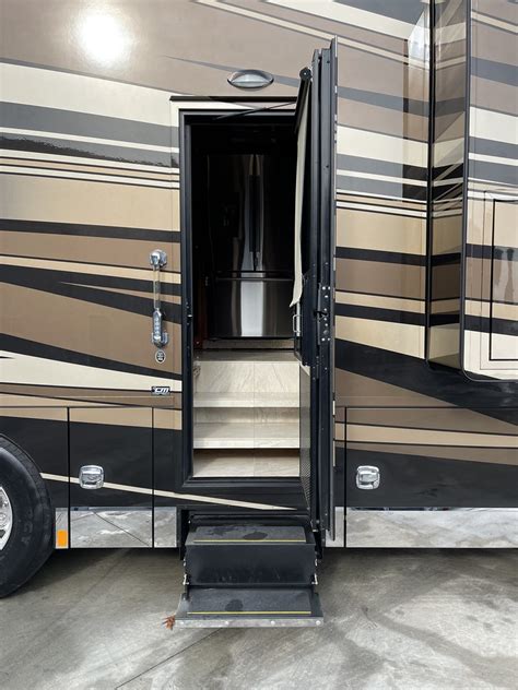 2018 Renegade Ikon 600hp Quad Slide Motorhome 2018 Renegad Flickr