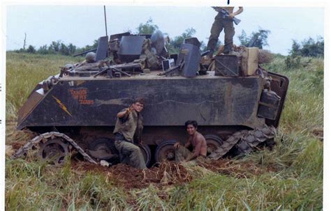 Solve M113 1 1st Cavalry 23rd Infantry Division Jigsaw Puzzle Online