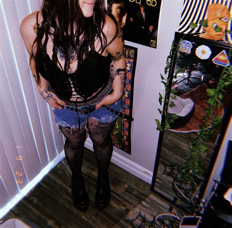 I Know You Wanna See My Naked Body R GirlsGW