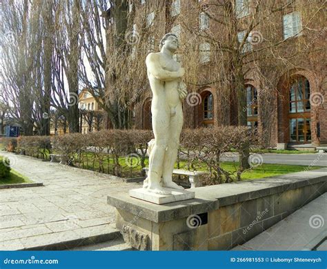 Sweden, Stockholm, Strindberg Statue in the Stadshusparken Stock Image ...