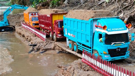 Rc Dam Truk Hino Fuso Tronton Bermuatan Full Pasir Di Pinggir