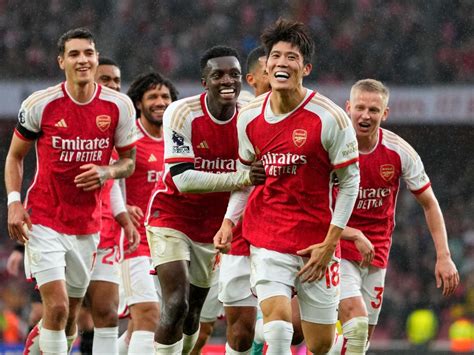 Arsenal Crush Sheffield United 5 0 As Eddie Nketiah Scores First