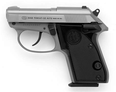BERETTA, PIETRO Model 3032 Tomcat Titanium :: Gun Values by Gun Digest
