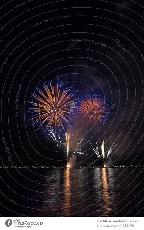 Feuerwerk 10 Kunst Ein Lizenzfreies Stock Foto Von Photocase