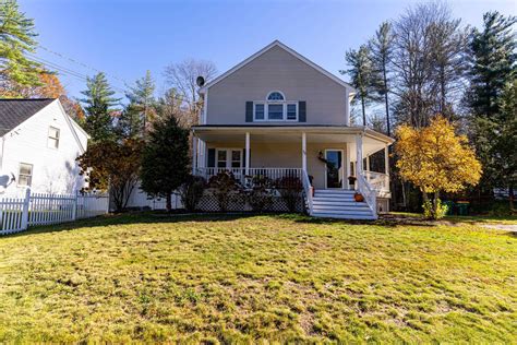 38 Howard Brook Dr Rochester Nh 03867 Mls 4935180 Coldwell Banker