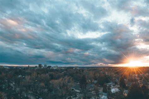 Sunset Over The City Of Trees Boise Idaho Sunset City Boise Idaho