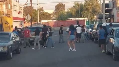 Video Pelea Campal Involucra A Ocupantes Alcoholizados De Una Camioneta