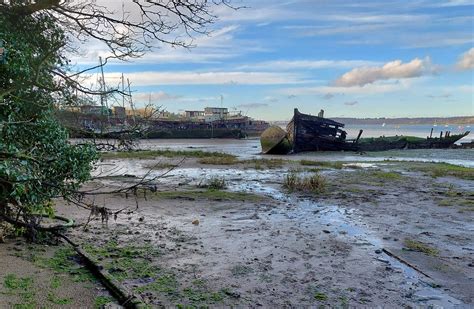 Pin Mill Wrecks River Orwell Suffolk Pnb Flickr