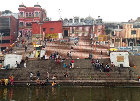 Varanasi~ Daily Activity | A closer view to Vijayanagaram Gh… | Flickr