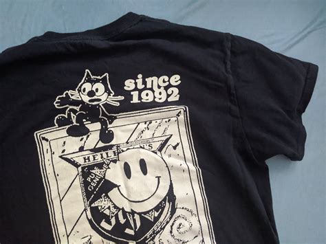 10 amazing pieces of Chicago music venue merchandise you can buy