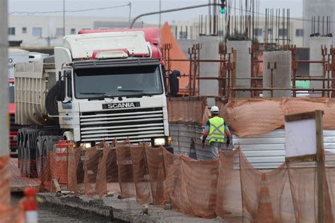 Obras Na Scharlau Os Segundos Que Aumentam O Congestionamento Na Br