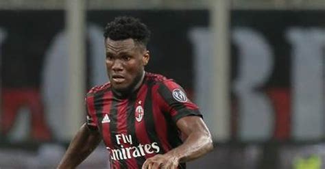 Kessie Si Complimenta Con La Squadra Ilmilanista It