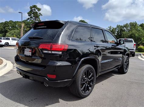 New 2020 Jeep Grand Cherokee Altitude 4d Sport Utility In Beaufort