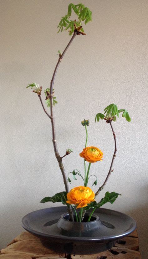 Pin By Elizabeth Condori On Macetas De Ceramica Ikebana Arrangements